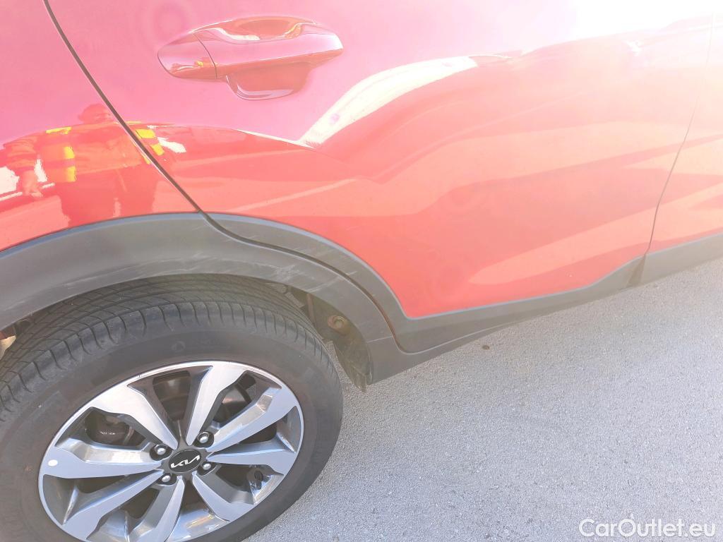  KIA  STONIC KIA  / 2017 / 5P / todoterreno 1.0 T-GDi 74kW (100CV) MHEV iMT Concept #29