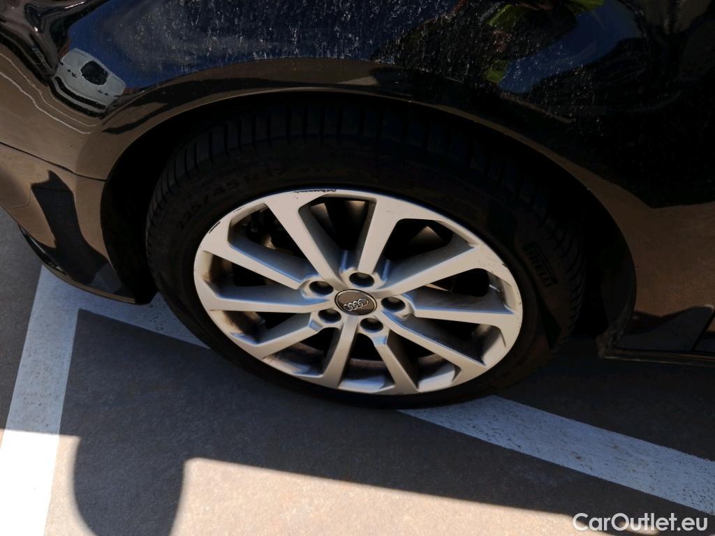  Audi  A3 AUDI  / 2016 / 5P / berlina con portón Design 30 TFSI 85kW (116CV) Sportback #3