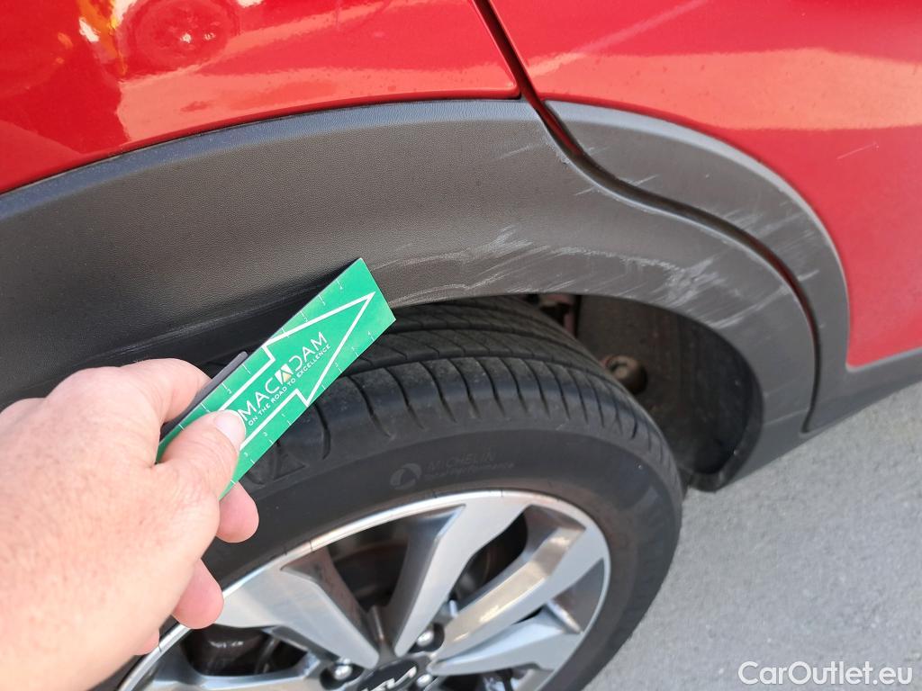  KIA  STONIC KIA  / 2017 / 5P / todoterreno 1.0 T-GDi 74kW (100CV) MHEV iMT Concept #32