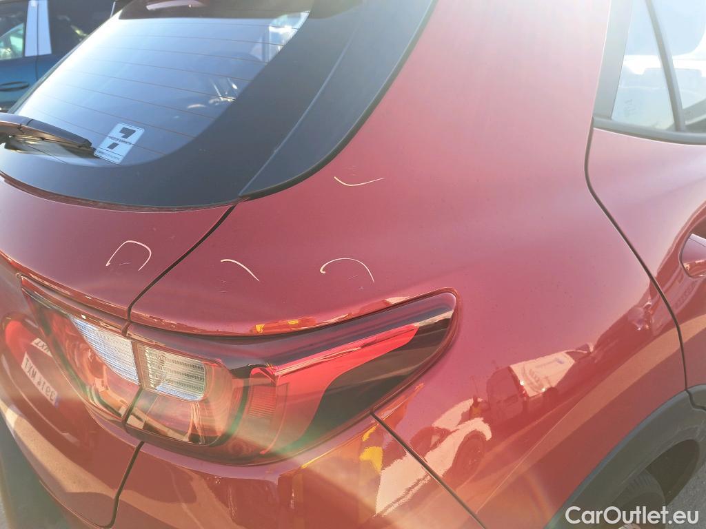  KIA  STONIC KIA  / 2017 / 5P / todoterreno 1.0 T-GDi 74kW (100CV) MHEV iMT Concept #10