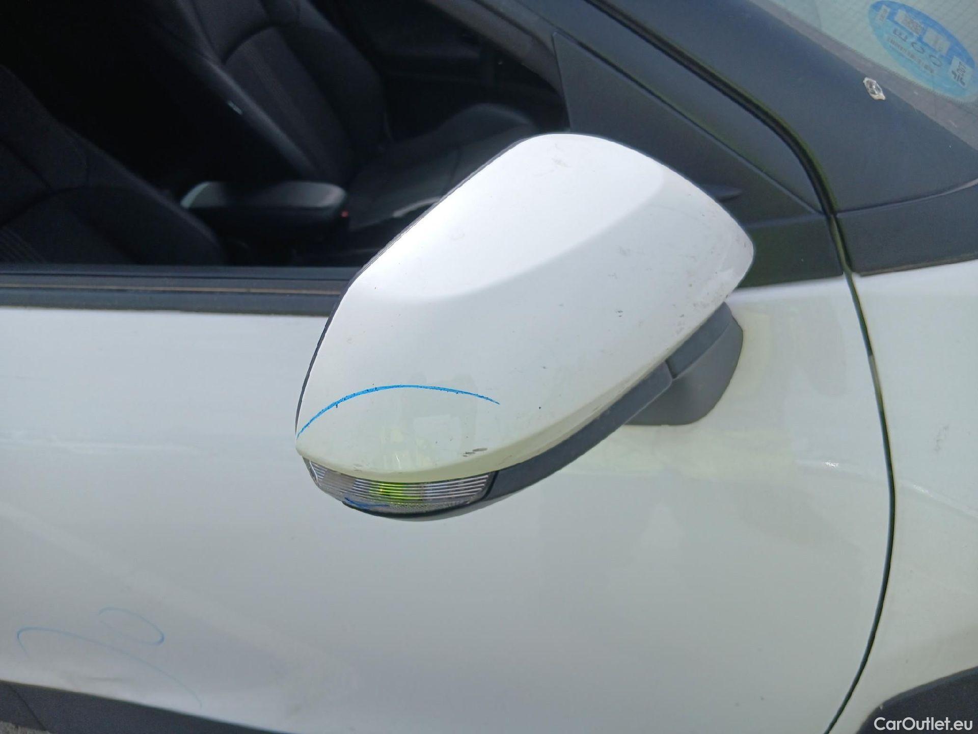  Toyota  Yaris Cross TOYOTA  / 2021 / 5P / todoterreno 1.5 120H Adventure #31