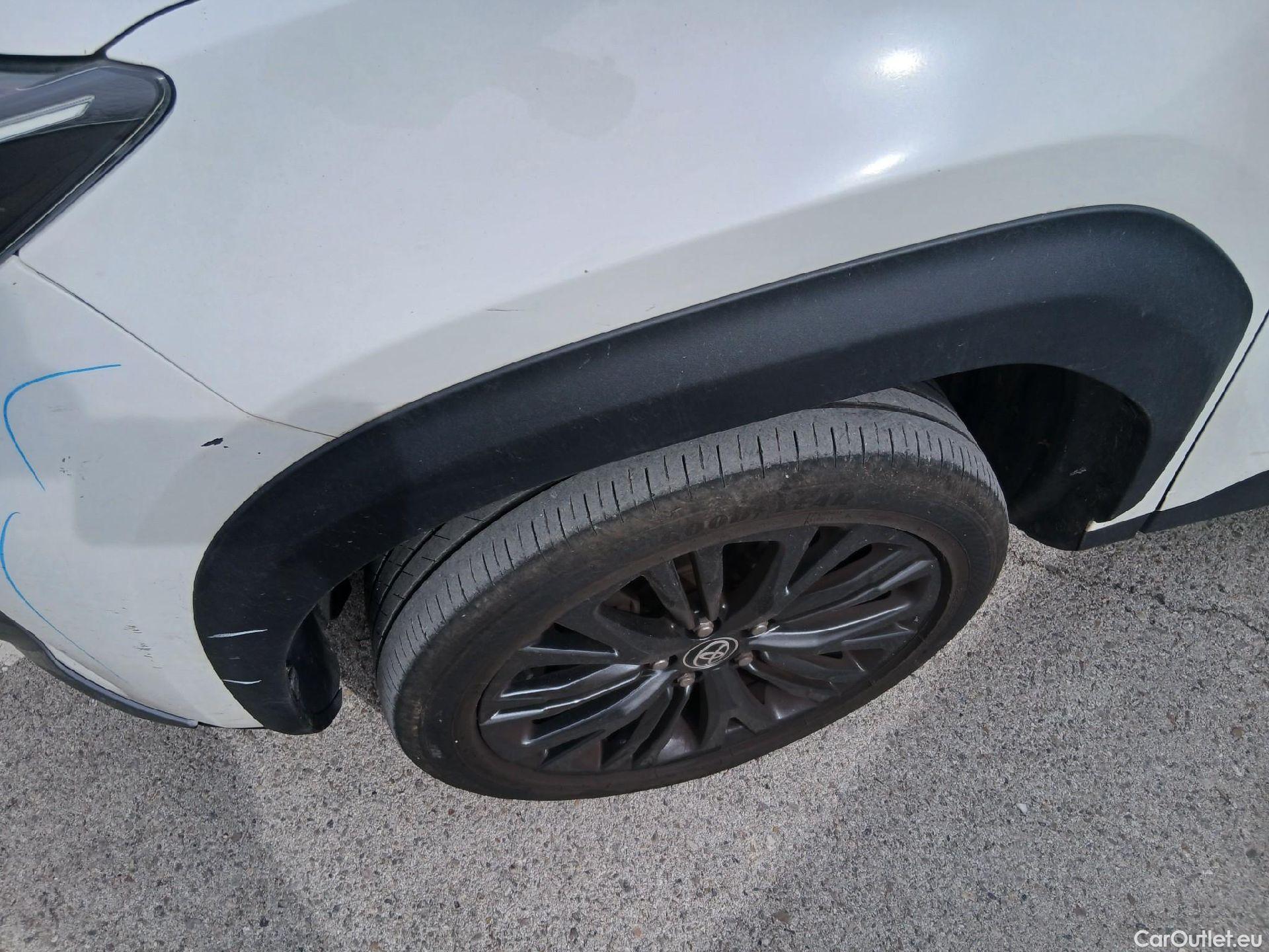  Toyota  Yaris Cross TOYOTA  / 2021 / 5P / todoterreno 1.5 120H Adventure #10