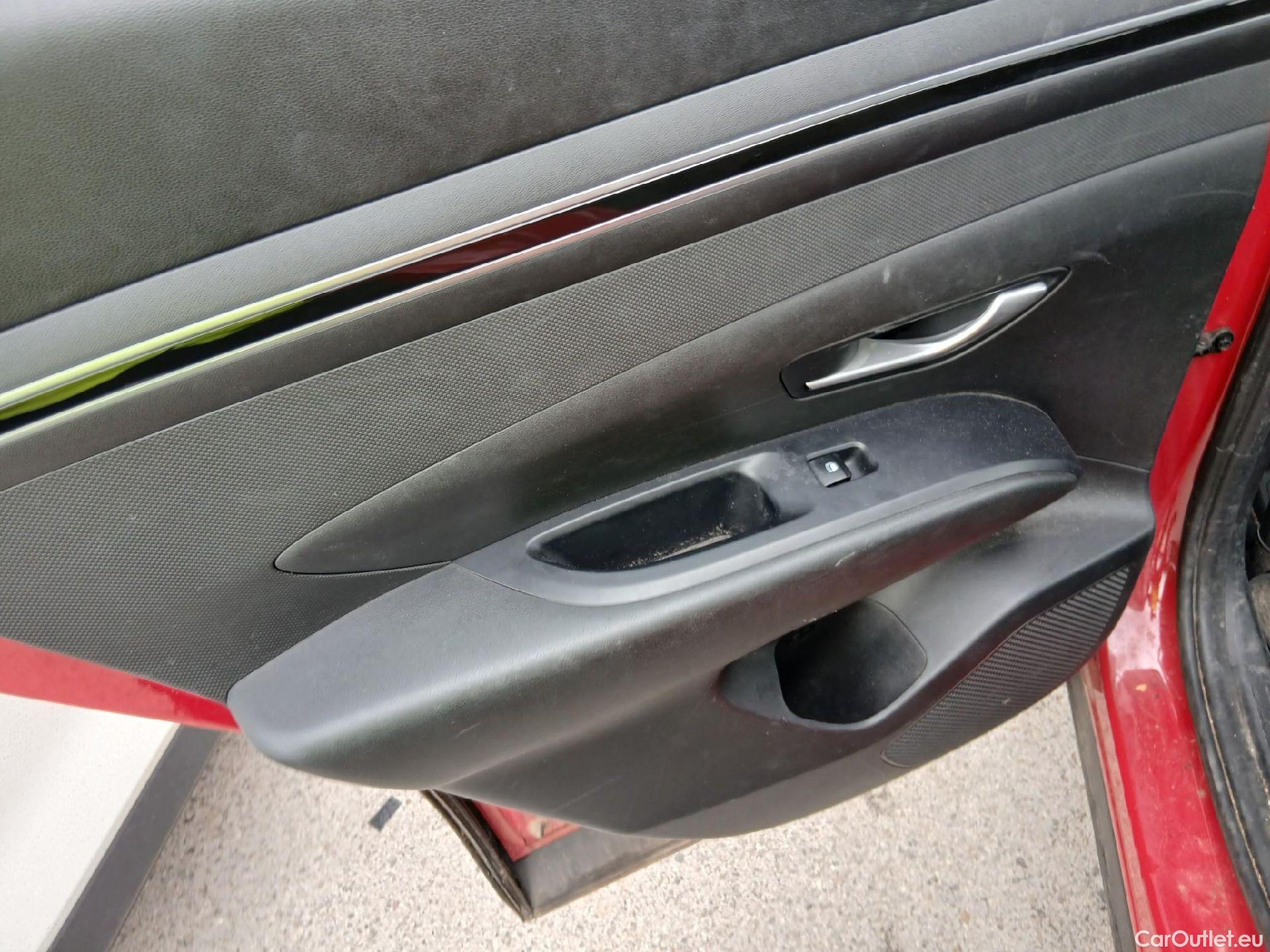  Hyundai  Tucson HYUNDAI  / 2020 / 5P / todoterreno 1.6 TGDI 169kW (230CV) HEV Maxx Sky Auto #30