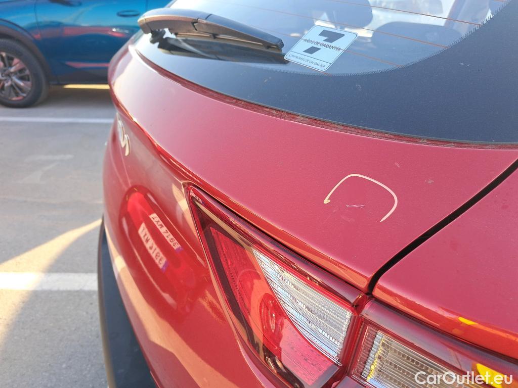  KIA  STONIC KIA  / 2017 / 5P / todoterreno 1.0 T-GDi 74kW (100CV) MHEV iMT Concept #1