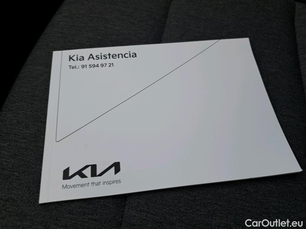  KIA  STONIC KIA  / 2017 / 5P / todoterreno 1.0 T-GDi 74kW (100CV) MHEV iMT Concept #15