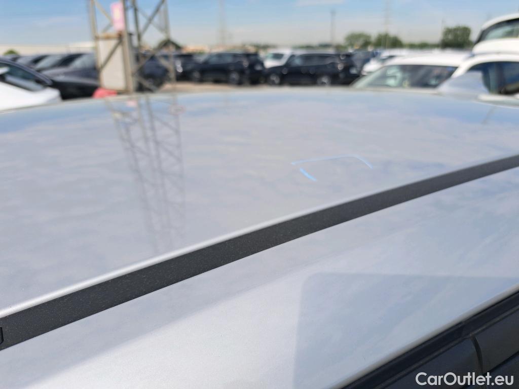  Bmw  Serie 1 BMW  / 2019 / 5P / berlina con portón 116d #1