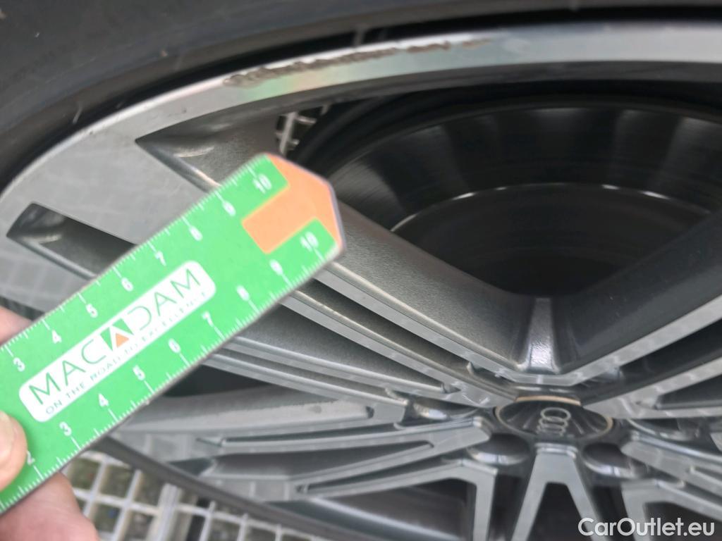  Audi  Q5 AUDI  / 2020 / 5P / todoterreno S TDI Quattro #19