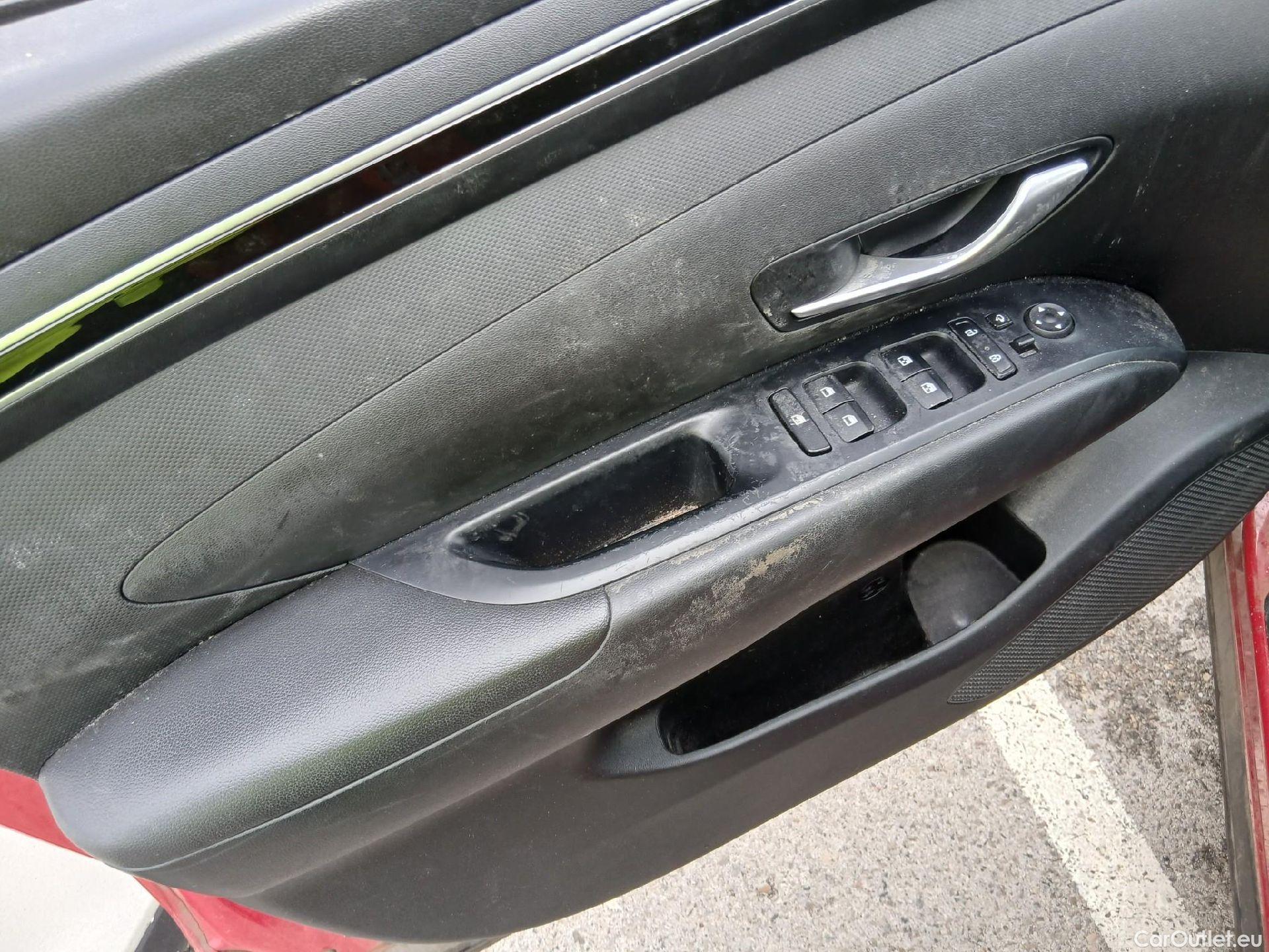  Hyundai  Tucson HYUNDAI  / 2020 / 5P / todoterreno 1.6 TGDI 169kW (230CV) HEV Maxx Sky Auto #21