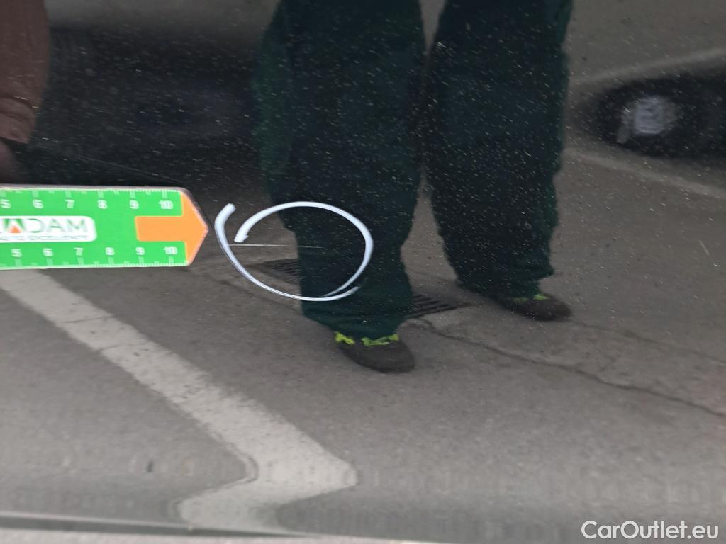  Mercedes  G-Klasee MERCEDES-BENZ GLC Coupé / 2019 / 5P / coupé GLC 220 d 4MATIC #3