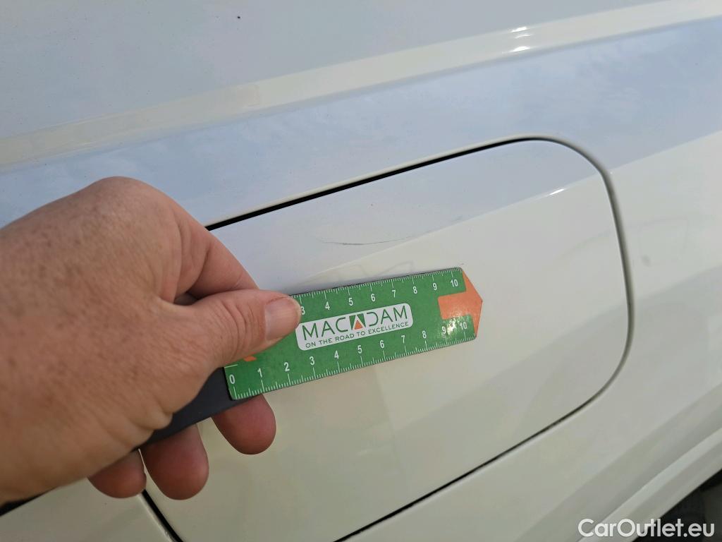  Audi  Q3 AUDI  / 2018 / 5P / todoterreno 40 TDI 140kW S tronic Quattro S Line #17