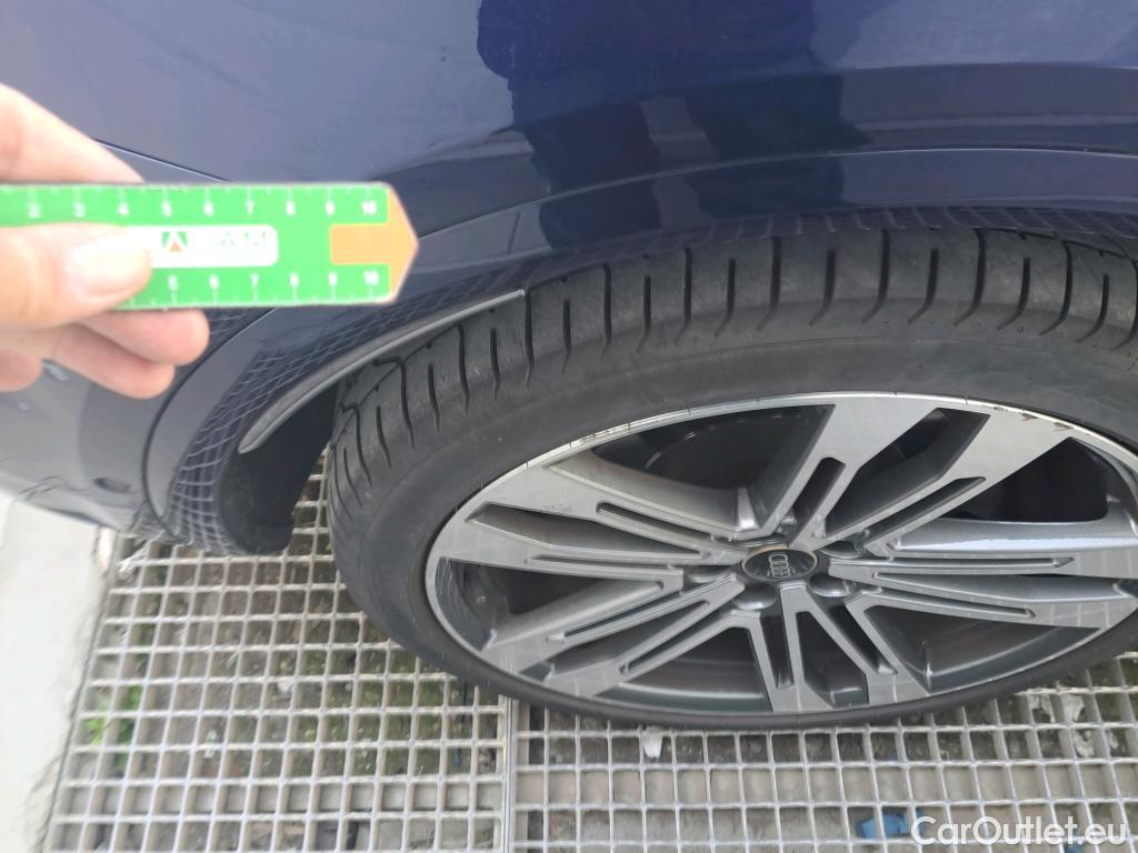  Audi  Q5 AUDI  / 2020 / 5P / todoterreno S TDI Quattro #18