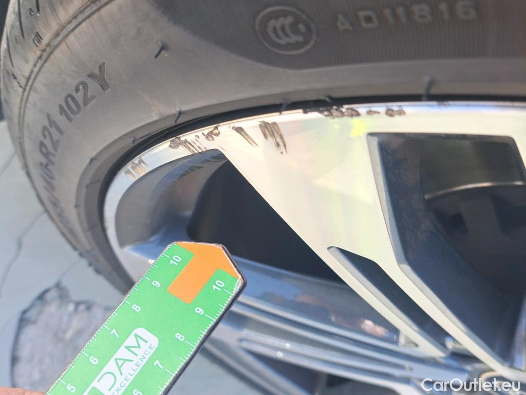  Audi  Q5 AUDI  / 2020 / 5P / todoterreno S TDI Quattro #15