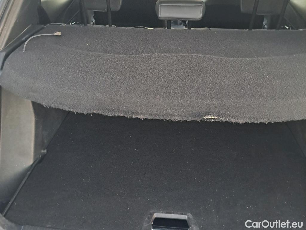  Peugeot  2008 PEUGEOT  / 2019 / 5P / todoterreno Allure BlueHDI 81kW (110CV) #1