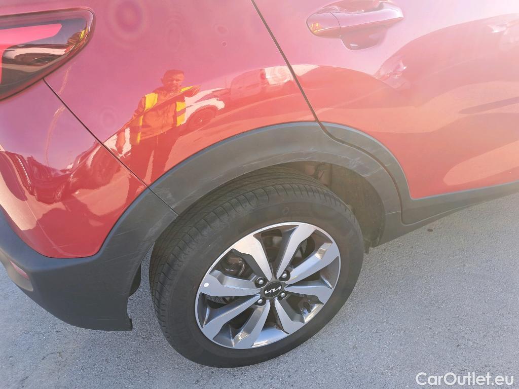  KIA  STONIC KIA  / 2017 / 5P / todoterreno 1.0 T-GDi 74kW (100CV) MHEV iMT Concept #31