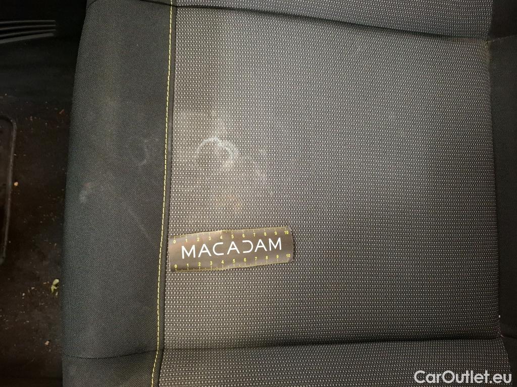  Citroen  C3  Société Feel 1.5 BlueHDI 100CV BVM6 E6dT #2