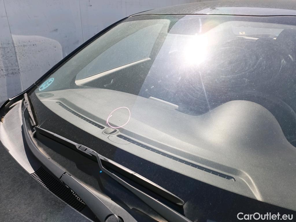  KIA  Rio KIA  / 2020 / 5P / berlina con portón 1.2 DPi 62kW (84CV) Concept #18