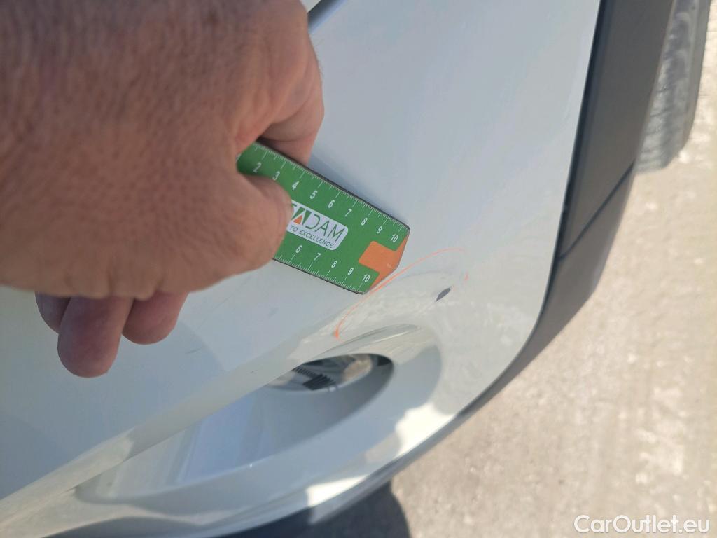  Mini  Cooper MINI MINI / 2014 / 5P / berlina con portón ONE 5 PUERTAS (CX) #10