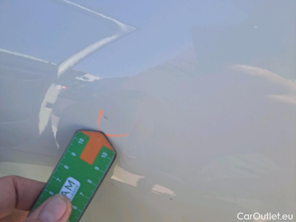  Mini  Cooper MINI MINI / 2014 / 5P / berlina con portón ONE 5 PUERTAS (CX) #24