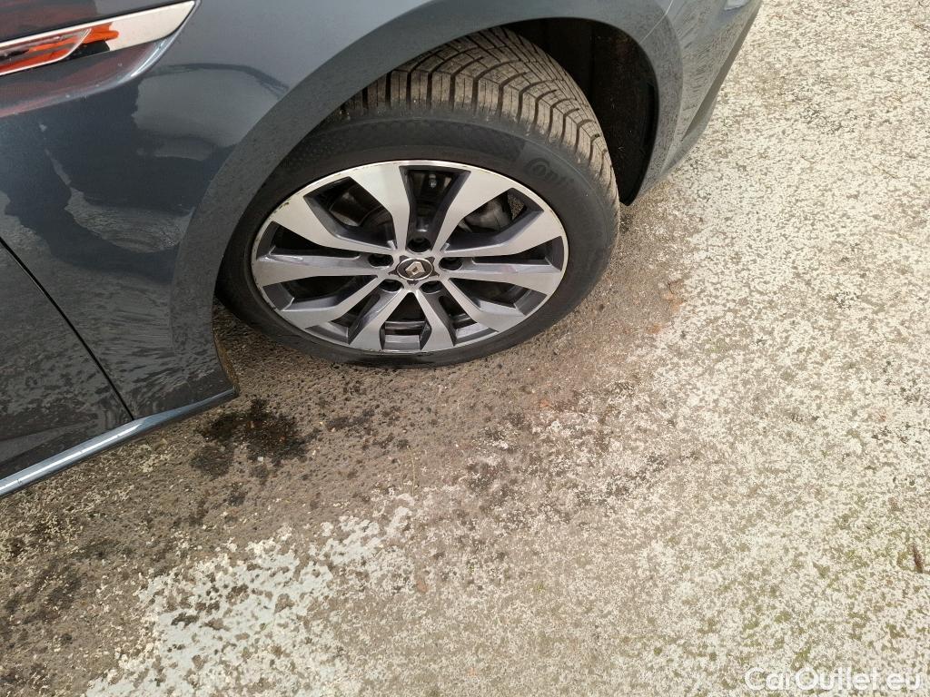  Renault  Megane RENAULT Mégane Berline 5p Berline Intens TCe 140 FAP #5