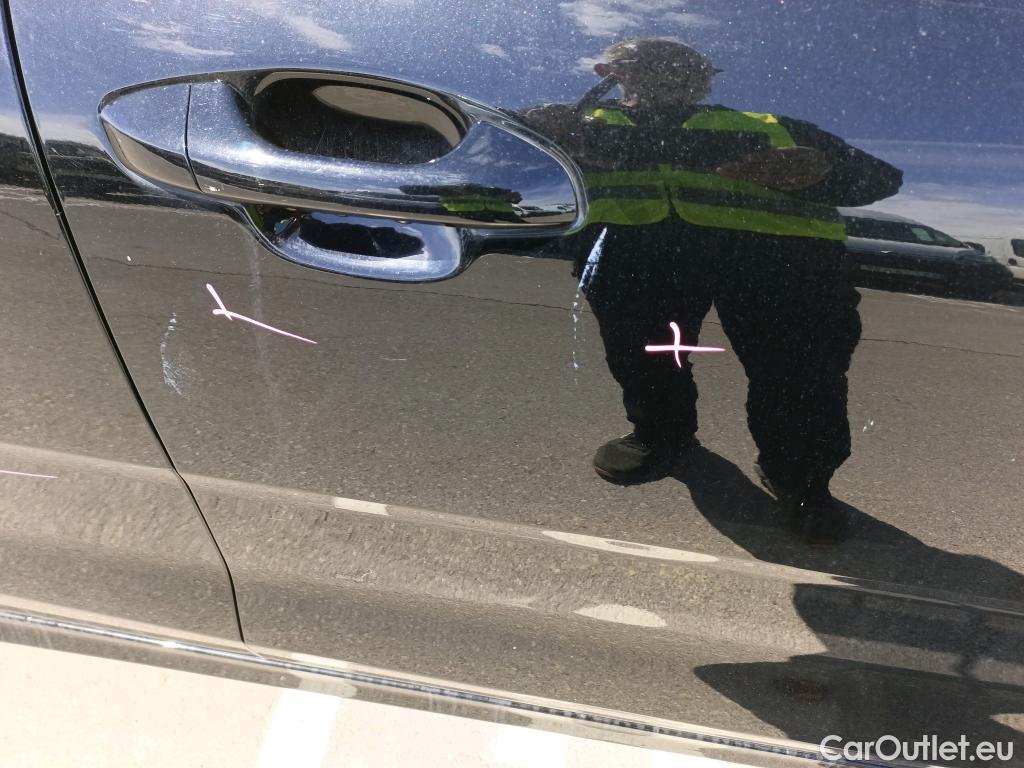  KIA  Rio KIA  / 2020 / 5P / berlina con portón 1.2 DPi 62kW (84CV) Concept #17