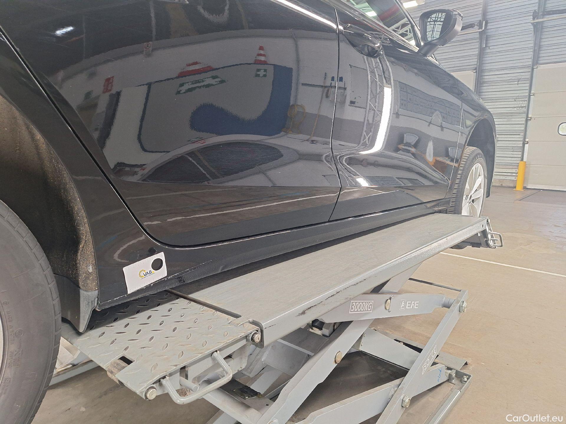  Audi  A3 Audi,  Berline '20, Audi  Berline 2.0 TDi 35 110kW Stronic Attractio #46