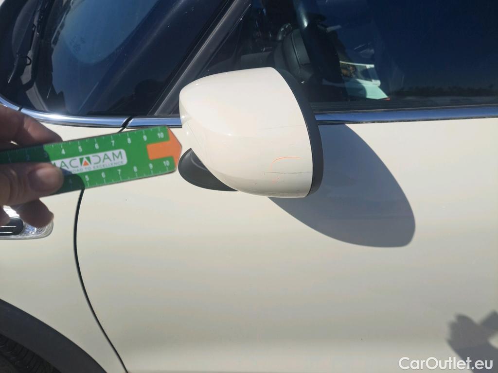  Mini  Cooper MINI MINI / 2014 / 5P / berlina con portón ONE 5 PUERTAS (CX) #17