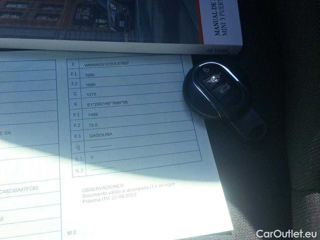  Mini  Cooper MINI MINI / 2014 / 5P / berlina con portón ONE 5 PUERTAS (CX) #2