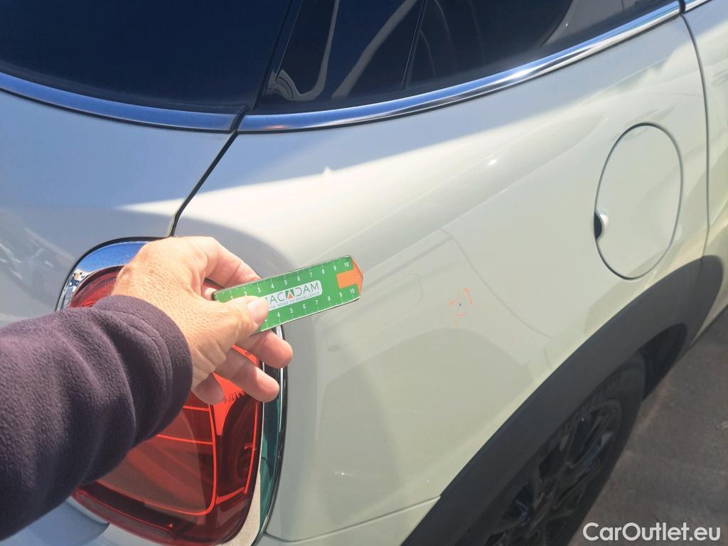  Mini  Cooper MINI MINI / 2014 / 5P / berlina con portón ONE 5 PUERTAS (CX) #34