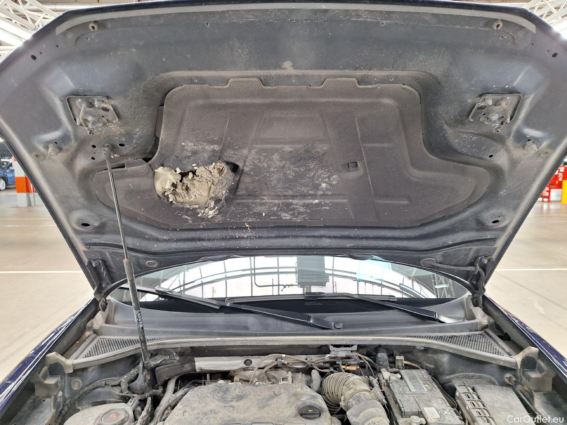  Audi  Q3 Audi,  '18, Audi  35 TDI S Tronic Business Edition 5d #1