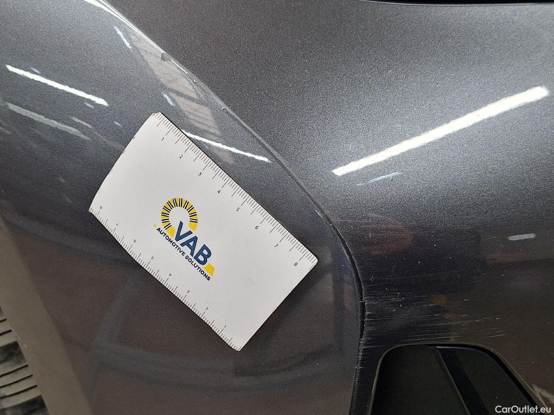  Bmw  Serie 3 BMW, 3-serie '18, BMW 3 Reeks Berline 318dA (110 kW) 4d #2