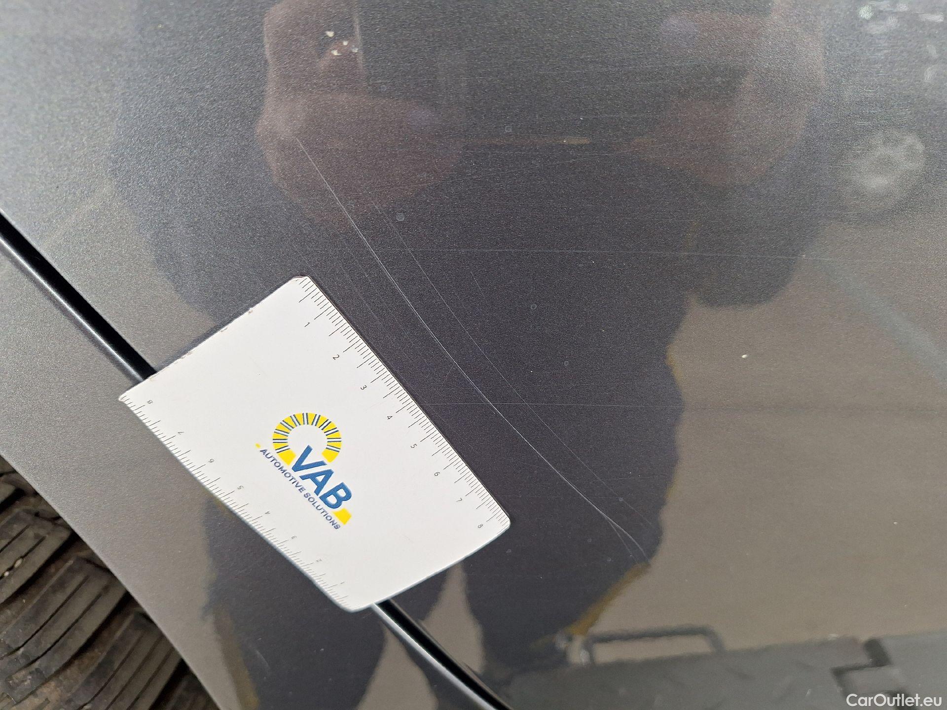  Bmw  Serie 3 BMW, 3-serie '18, BMW 3 Reeks Berline 318dA (110 kW) 4d #35