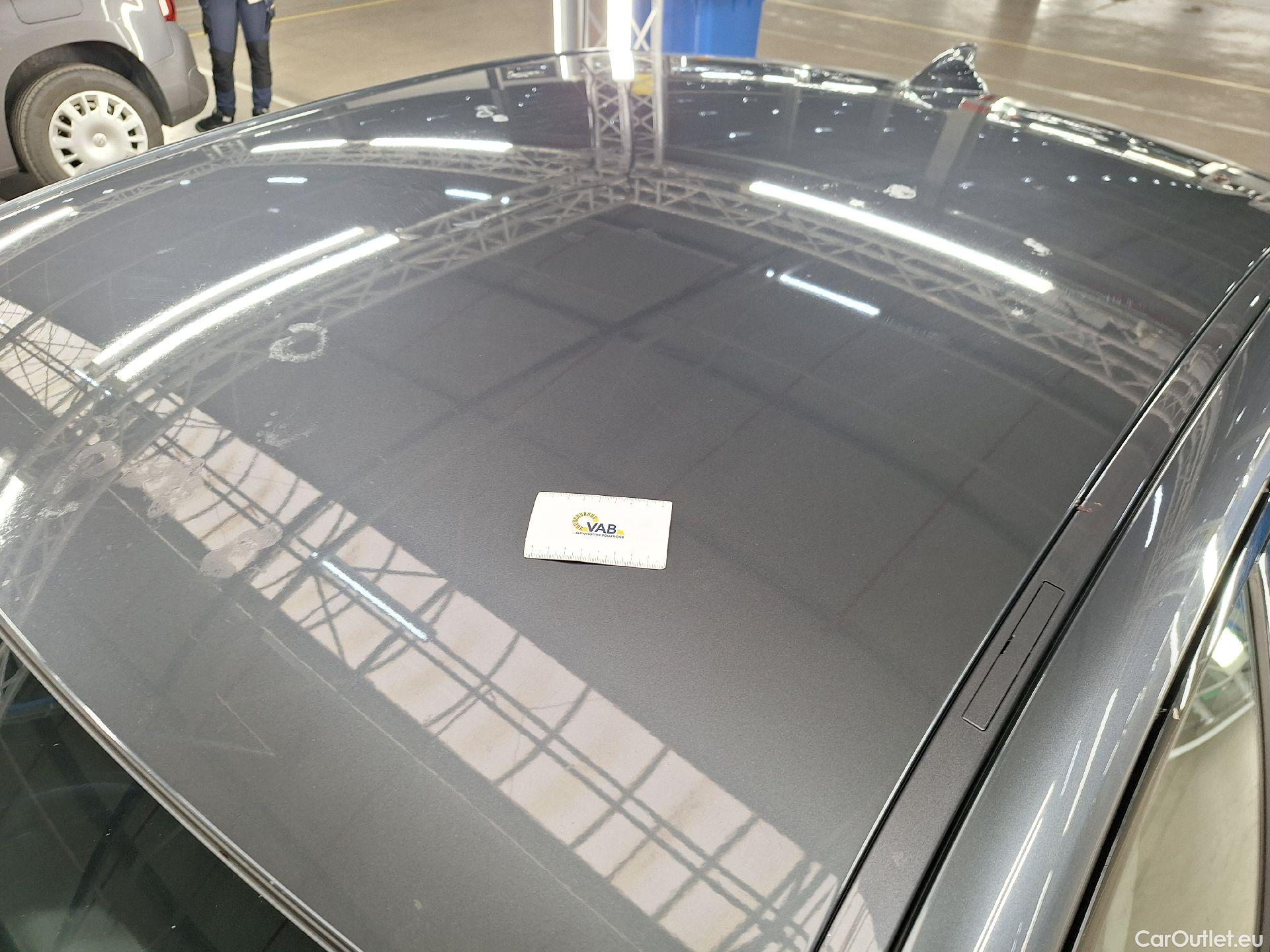  Bmw  Serie 3 BMW, 3-serie '18, BMW 3 Reeks Berline 318dA (110 kW) 4d #49