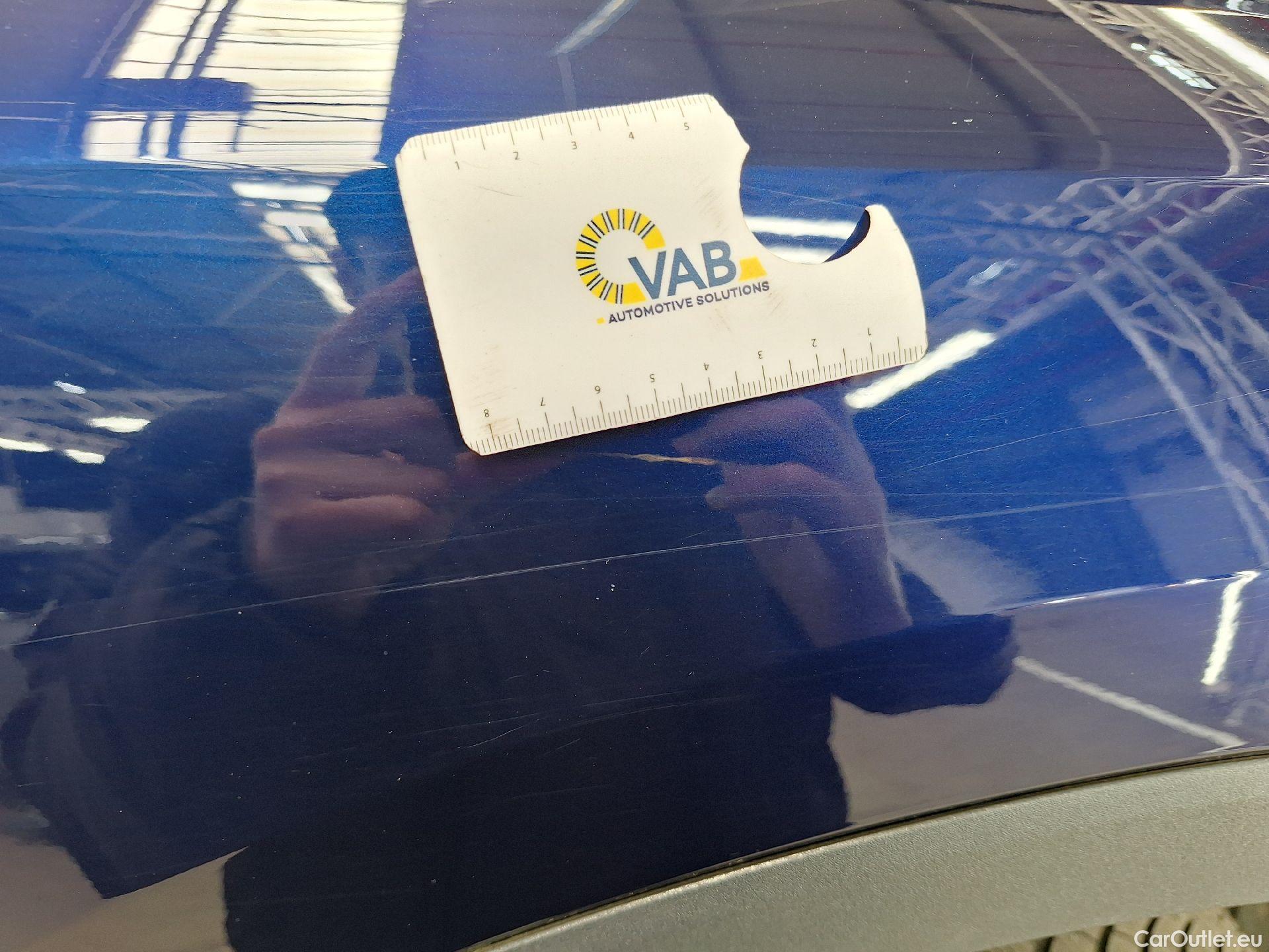  Audi  Q3 Audi,  '18, Audi  35 TDI S Tronic Business Edition 5d #12