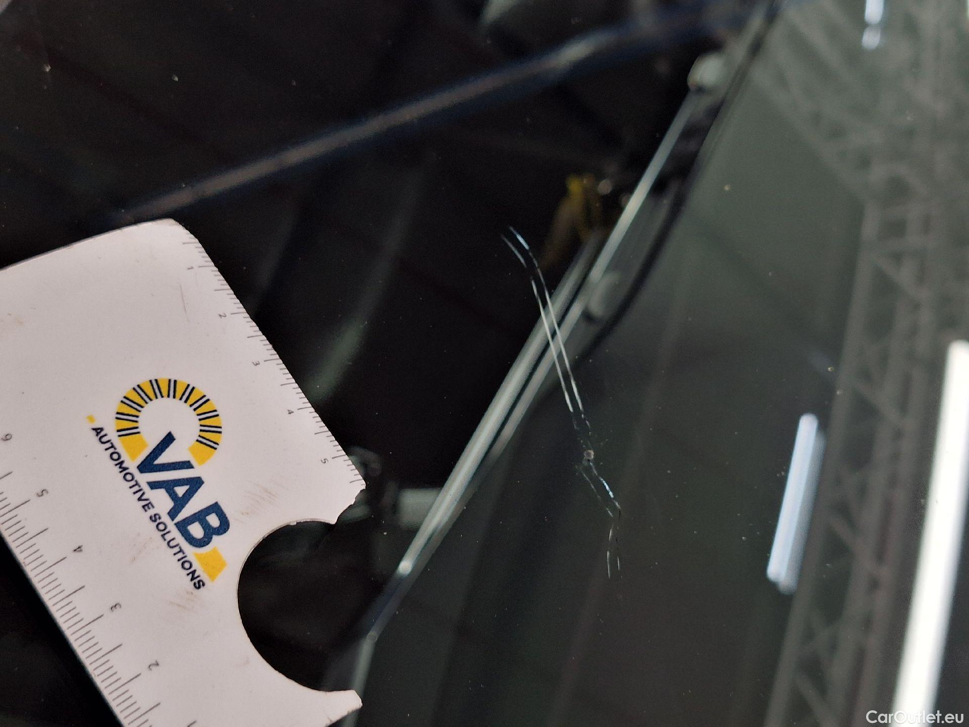  Audi  Q3 Audi,  '18, Audi  35 TDI S Tronic Business Edition 5d #25