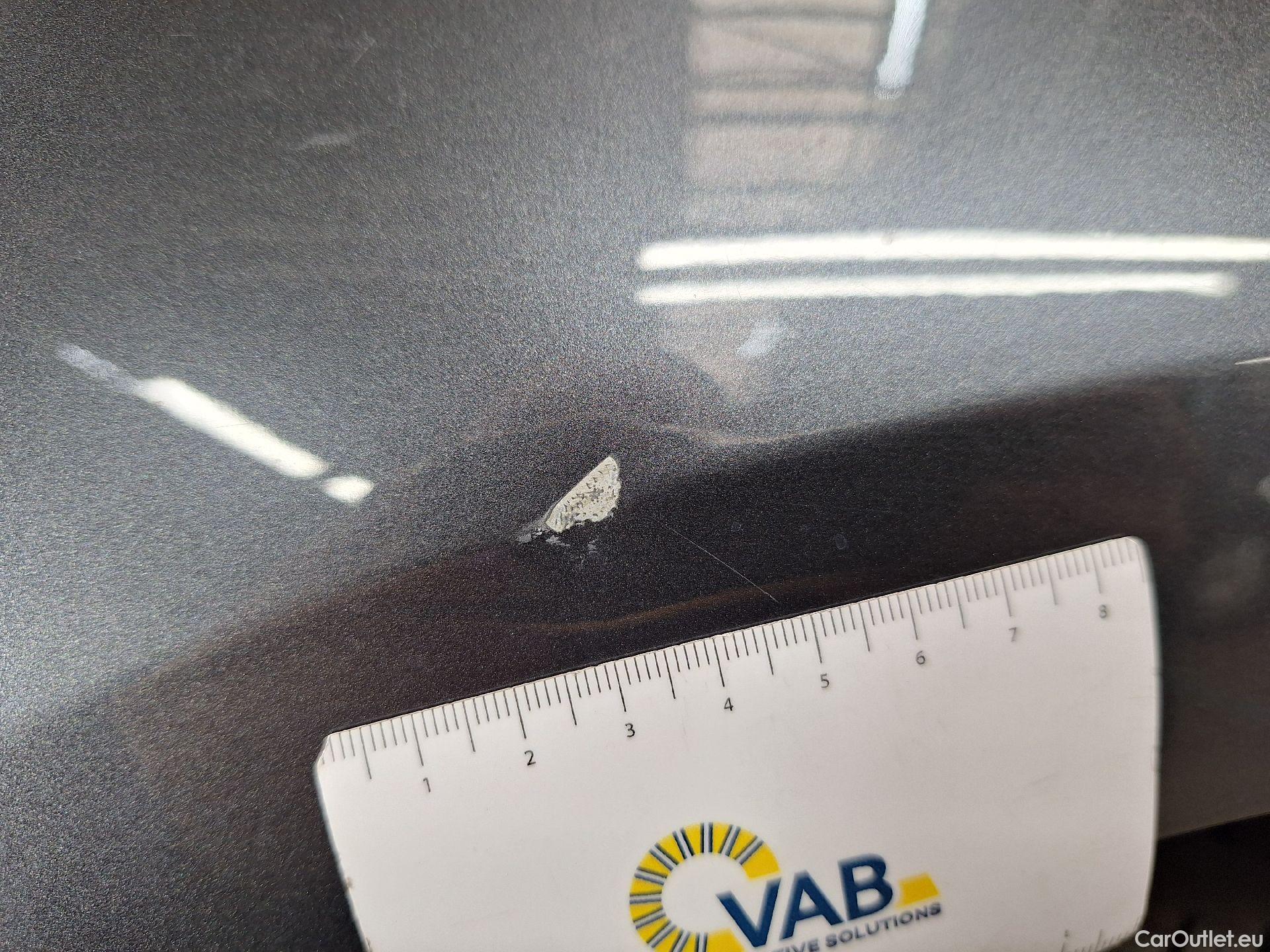  Bmw  Serie 3 BMW, 3-serie '18, BMW 3 Reeks Berline 318dA (110 kW) 4d #31