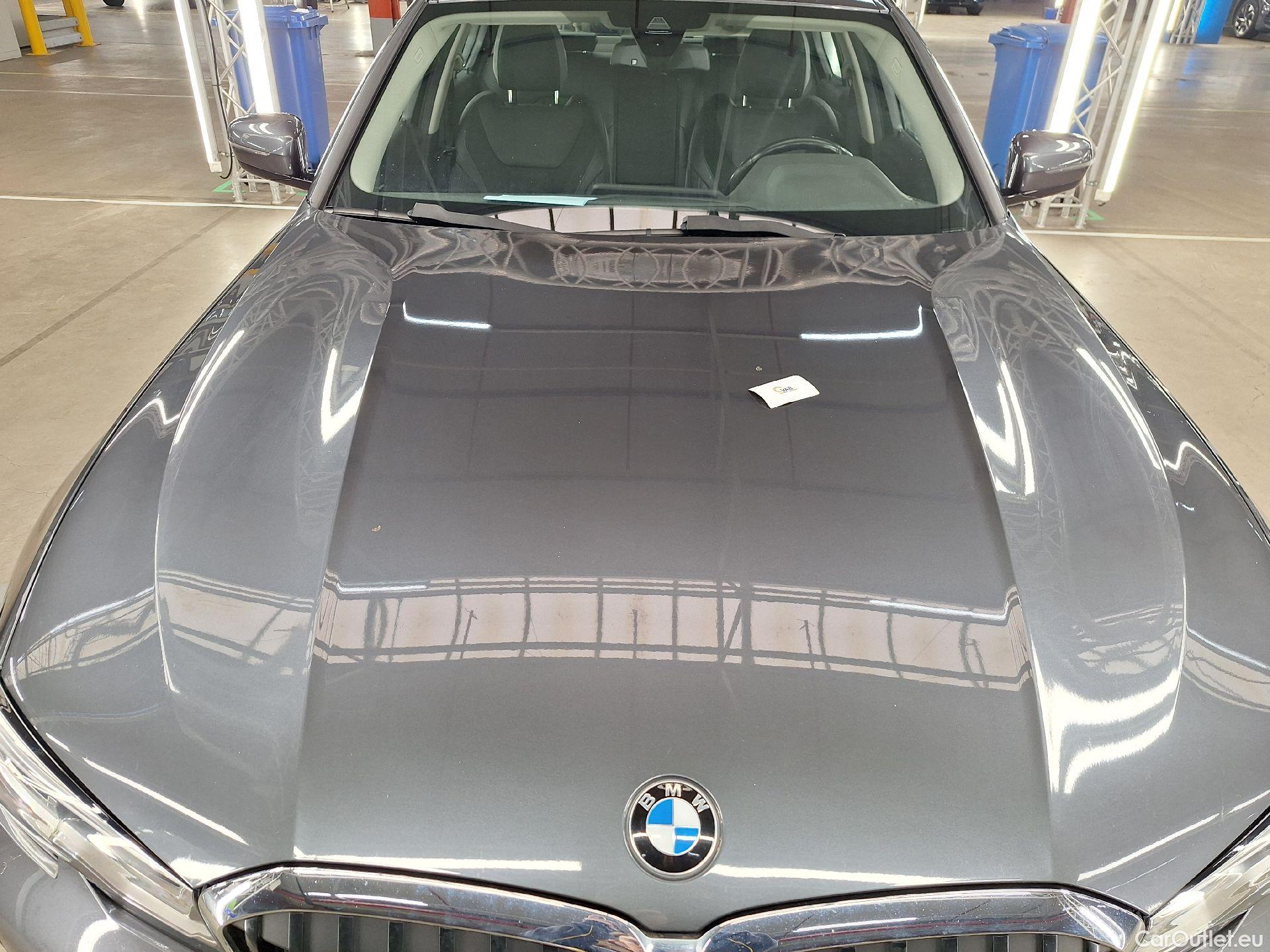  Bmw  Serie 3 BMW, 3-serie '18, BMW 3 Reeks Berline 318dA (110 kW) 4d #40