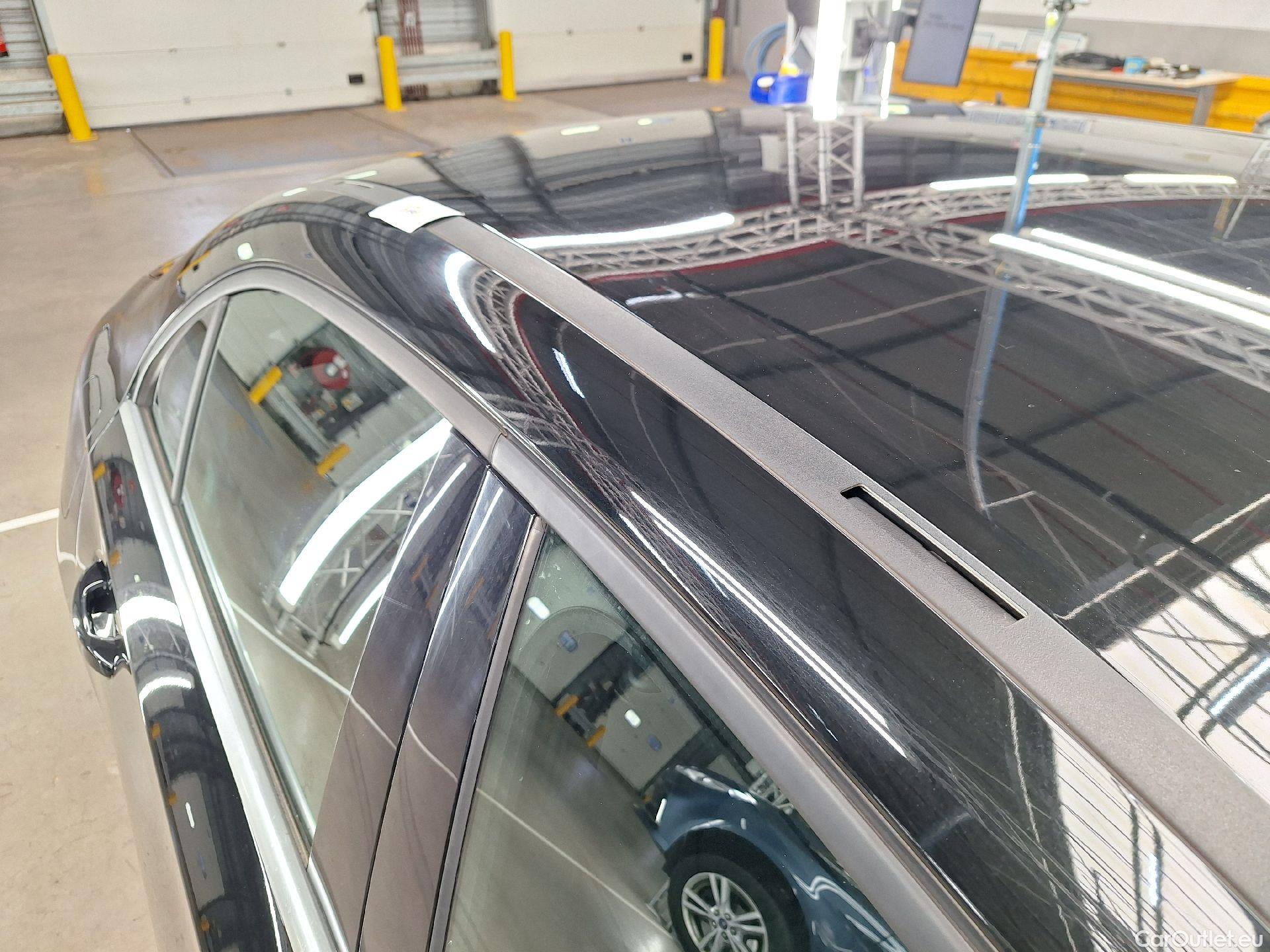  Mercedes  A-Klasse Mercedes, A-Class Berline '18, Mercedes-Benz  Limousine A 250 e 4d #82