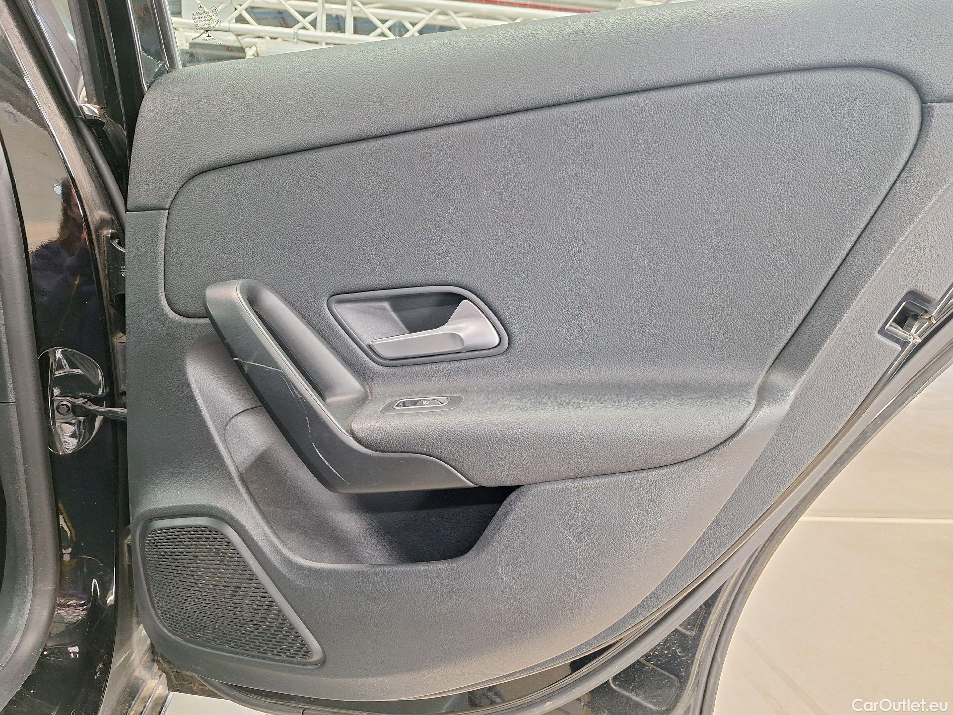  Mercedes  A-Klasse Mercedes, A-Class Berline '18, Mercedes-Benz  Limousine A 250 e 4d #49