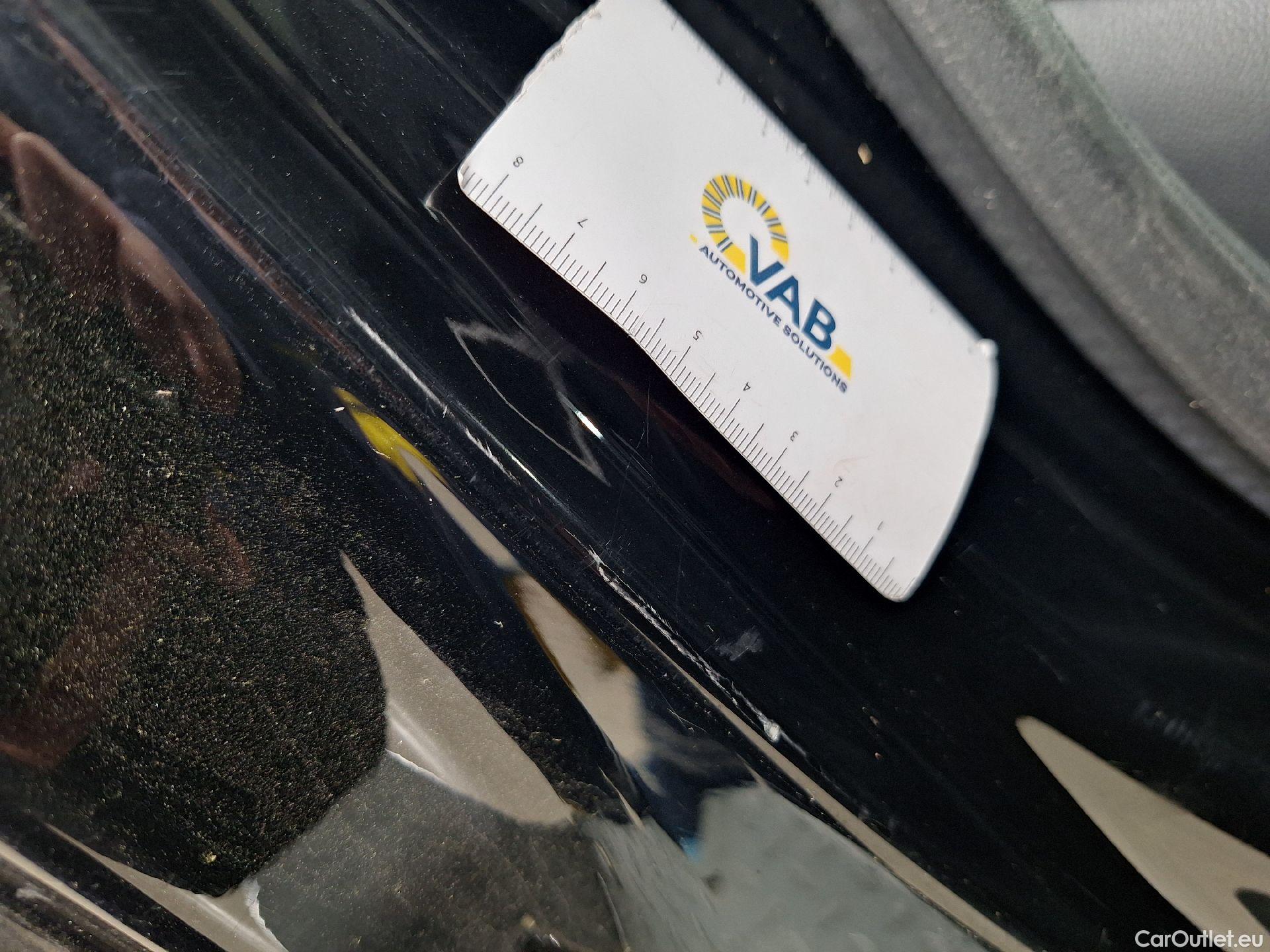  Mercedes  A-Klasse Mercedes, A-Class Berline '18, Mercedes-Benz  Limousine A 250 e 4d #47