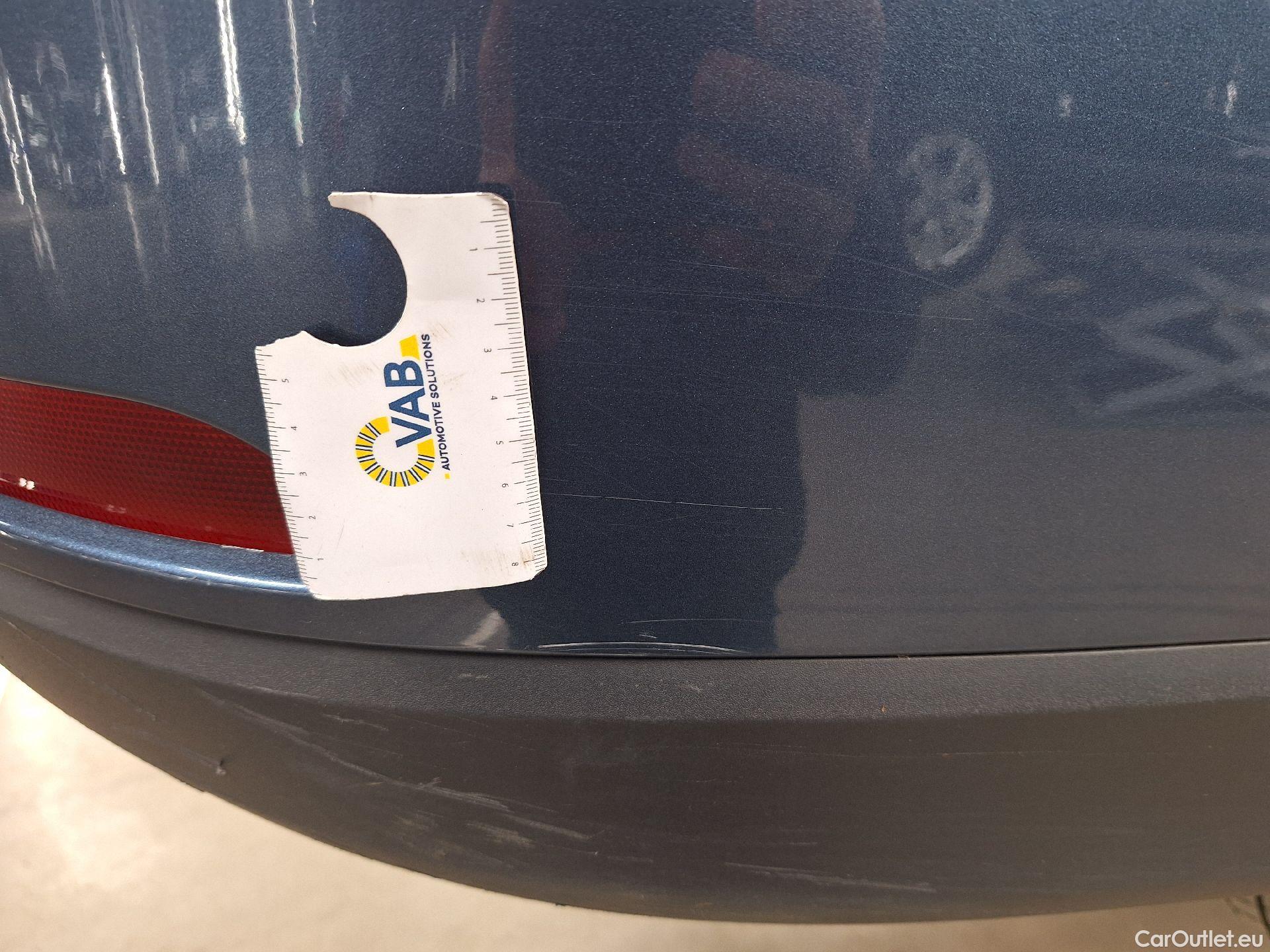  Ford  Galaxy Ford,  '15, Ford  2.0 TDCi 110kW S/S Titanium 5d 7pl #24