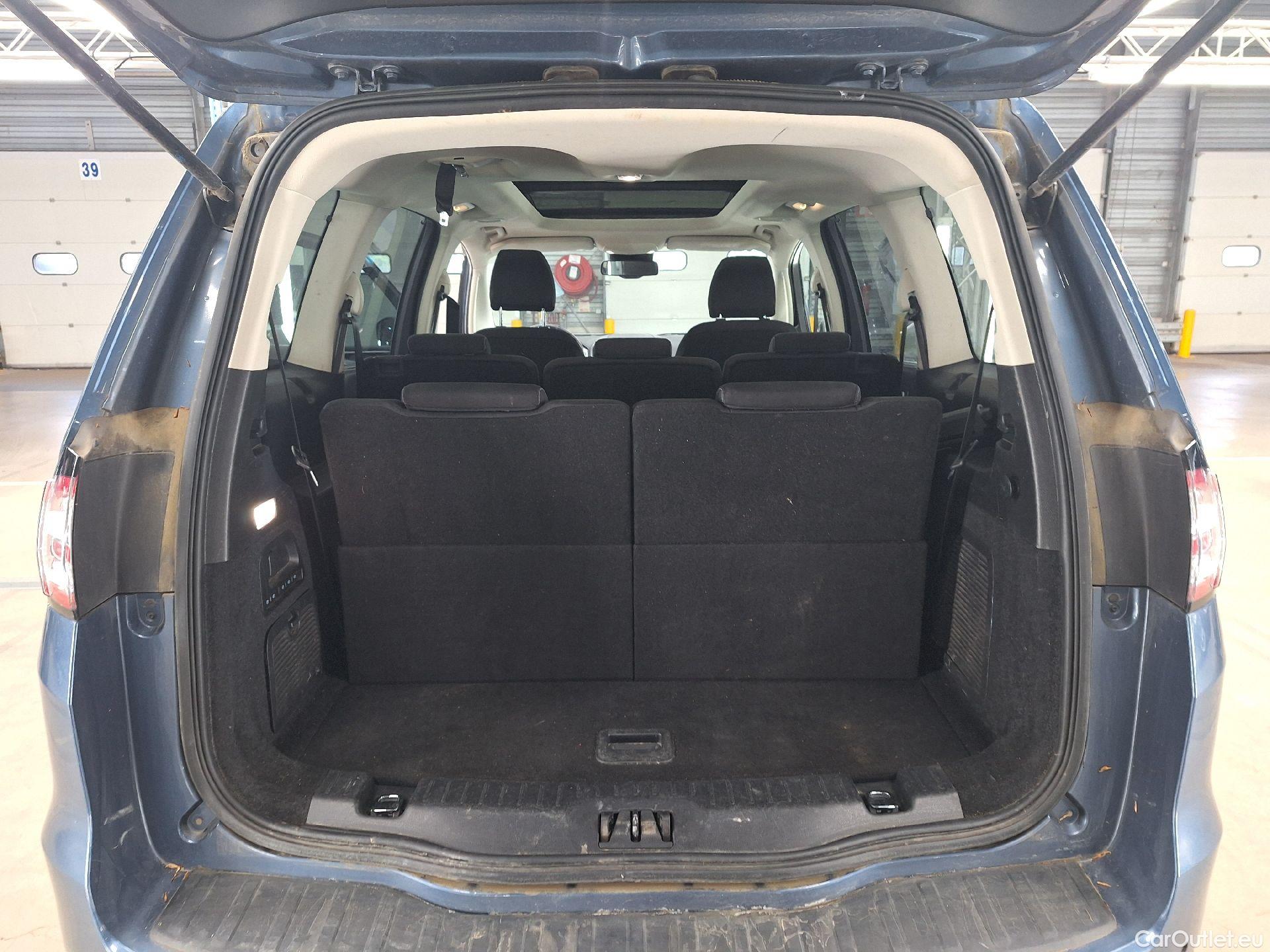  Ford  Galaxy Ford,  '15, Ford  2.0 TDCi 110kW S/S Titanium 5d 7pl #31