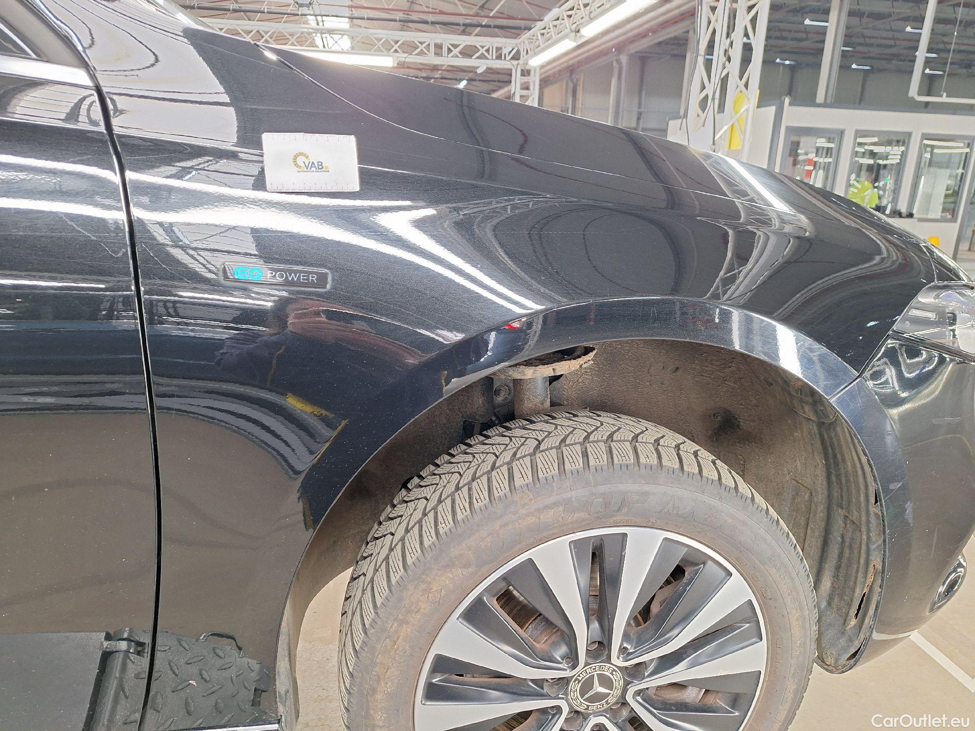  Mercedes  A-Klasse Mercedes, A-Class Berline '18, Mercedes-Benz  Limousine A 250 e 4d #64