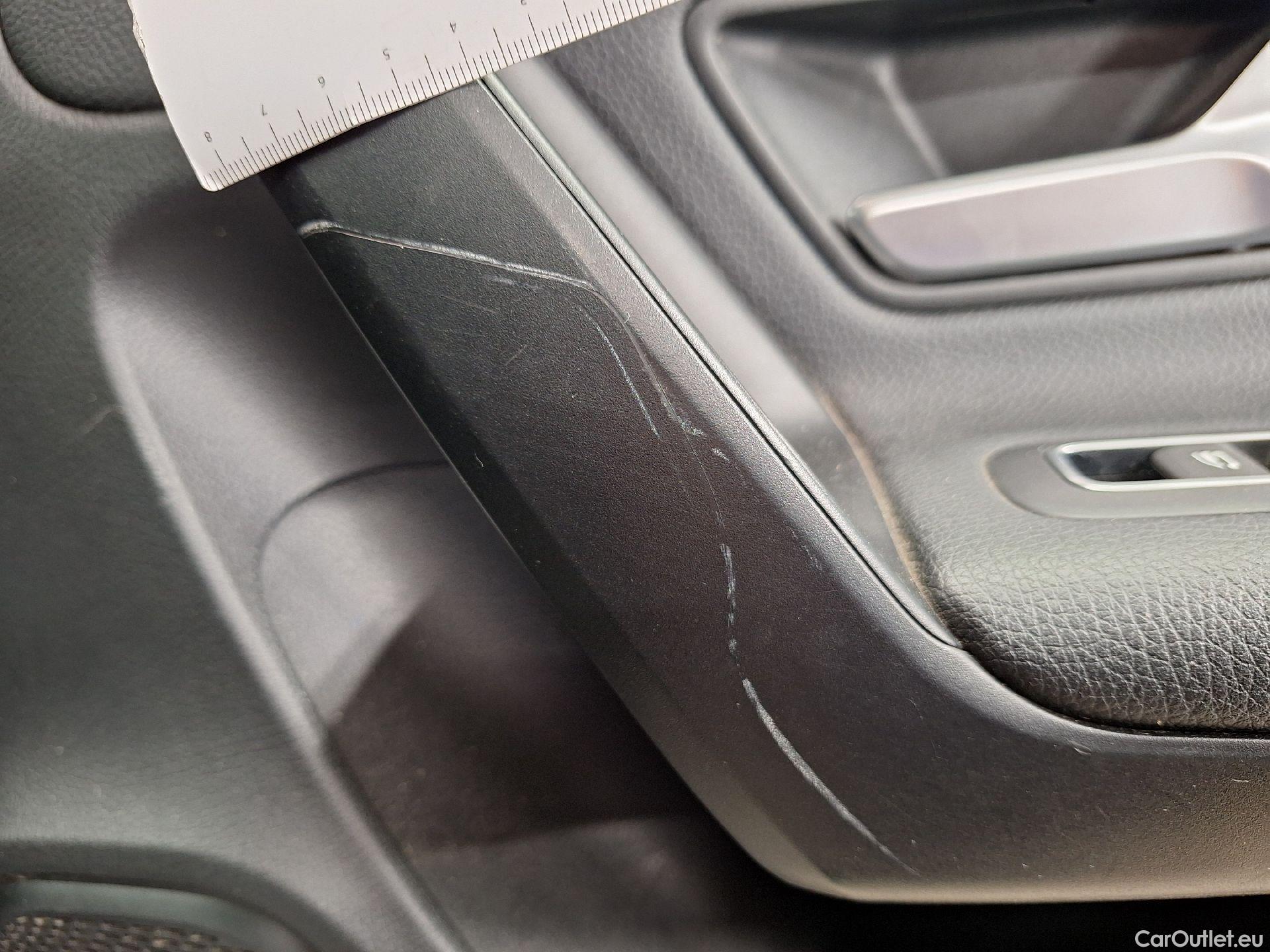  Mercedes  A-Klasse Mercedes, A-Class Berline '18, Mercedes-Benz  Limousine A 250 e 4d #50