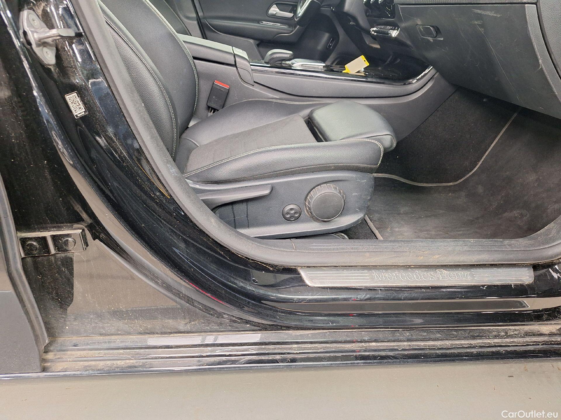  Mercedes  A-Klasse Mercedes, A-Class Berline '18, Mercedes-Benz  Limousine A 250 e 4d #62