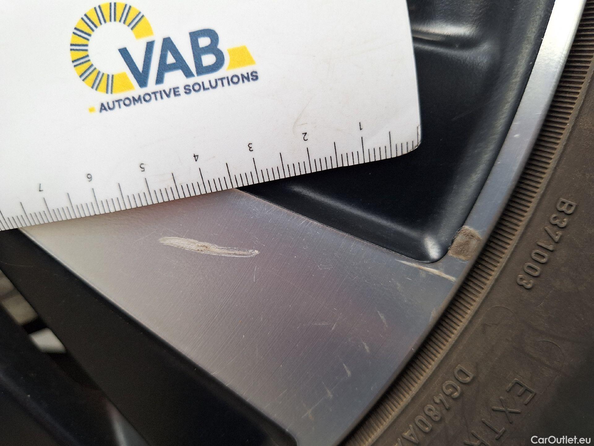  Mercedes  A-Klasse Mercedes, A-Class Berline '18, Mercedes-Benz  Limousine A 250 e 4d #69