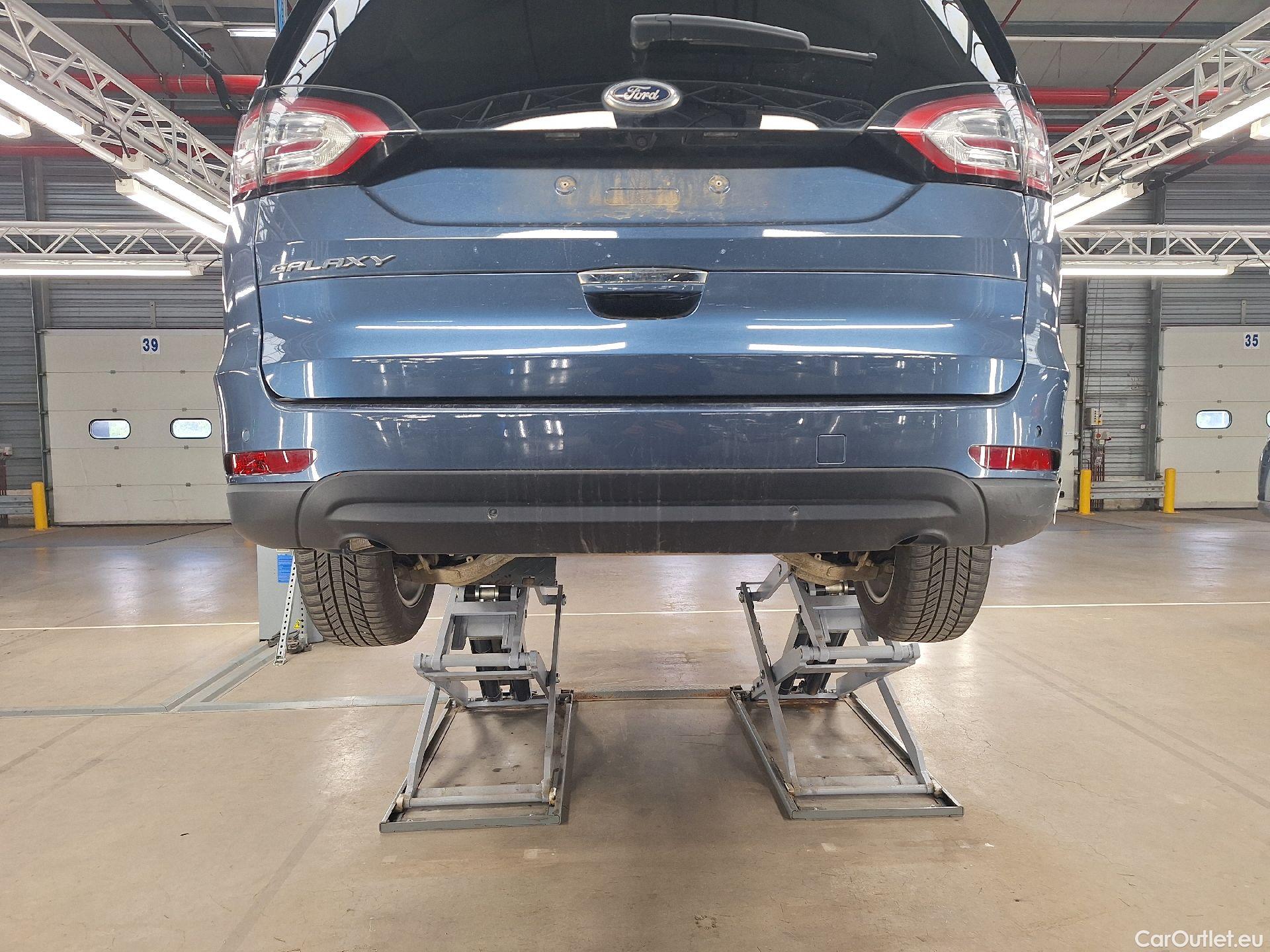  Ford  Galaxy Ford,  '15, Ford  2.0 TDCi 110kW S/S Titanium 5d 7pl #21