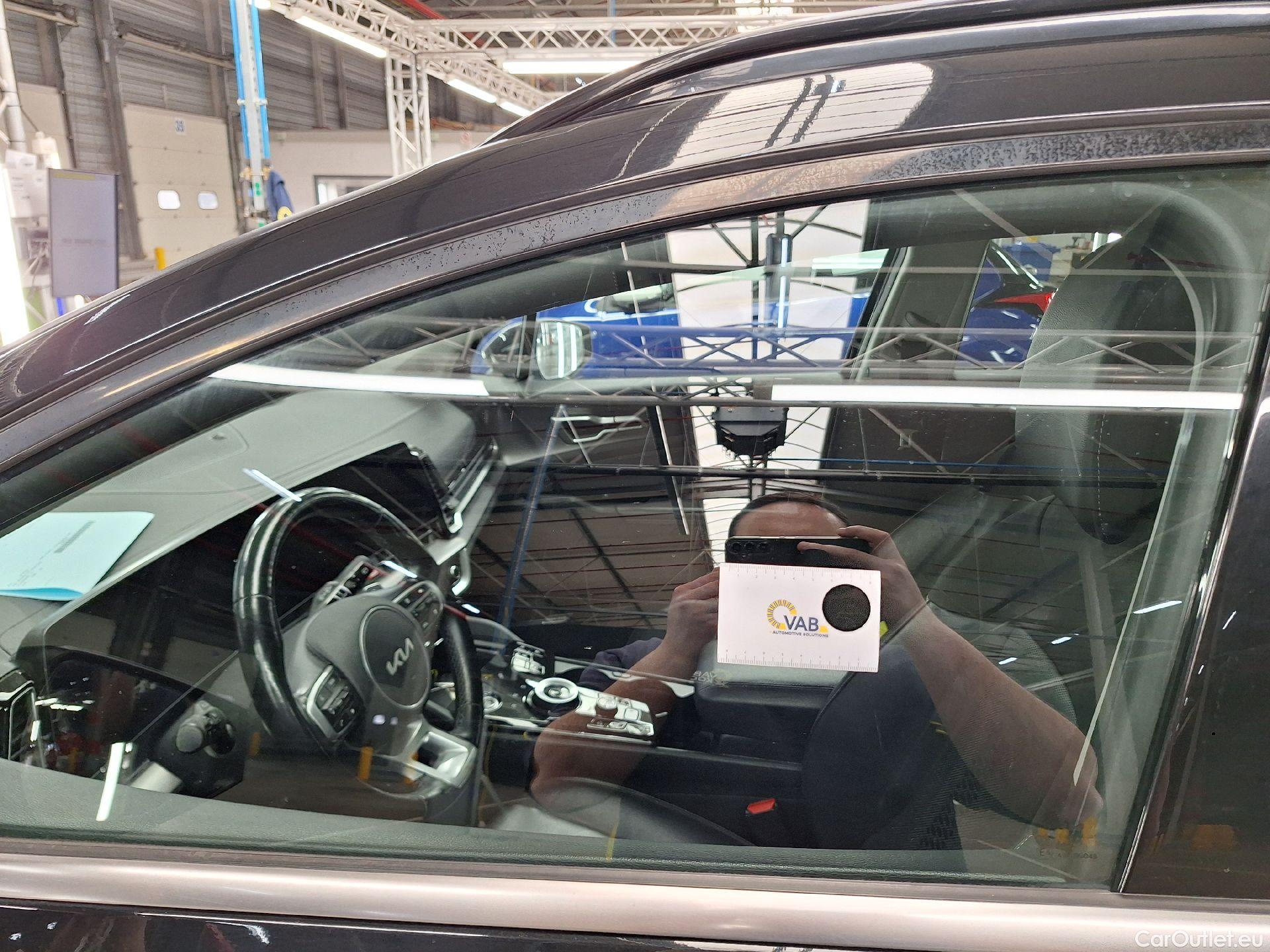  KIA  Sportage Kia,  '21 PHEV, KIA  1.6 T-GDi 6A/T AWD Pace PHEV 5d #4