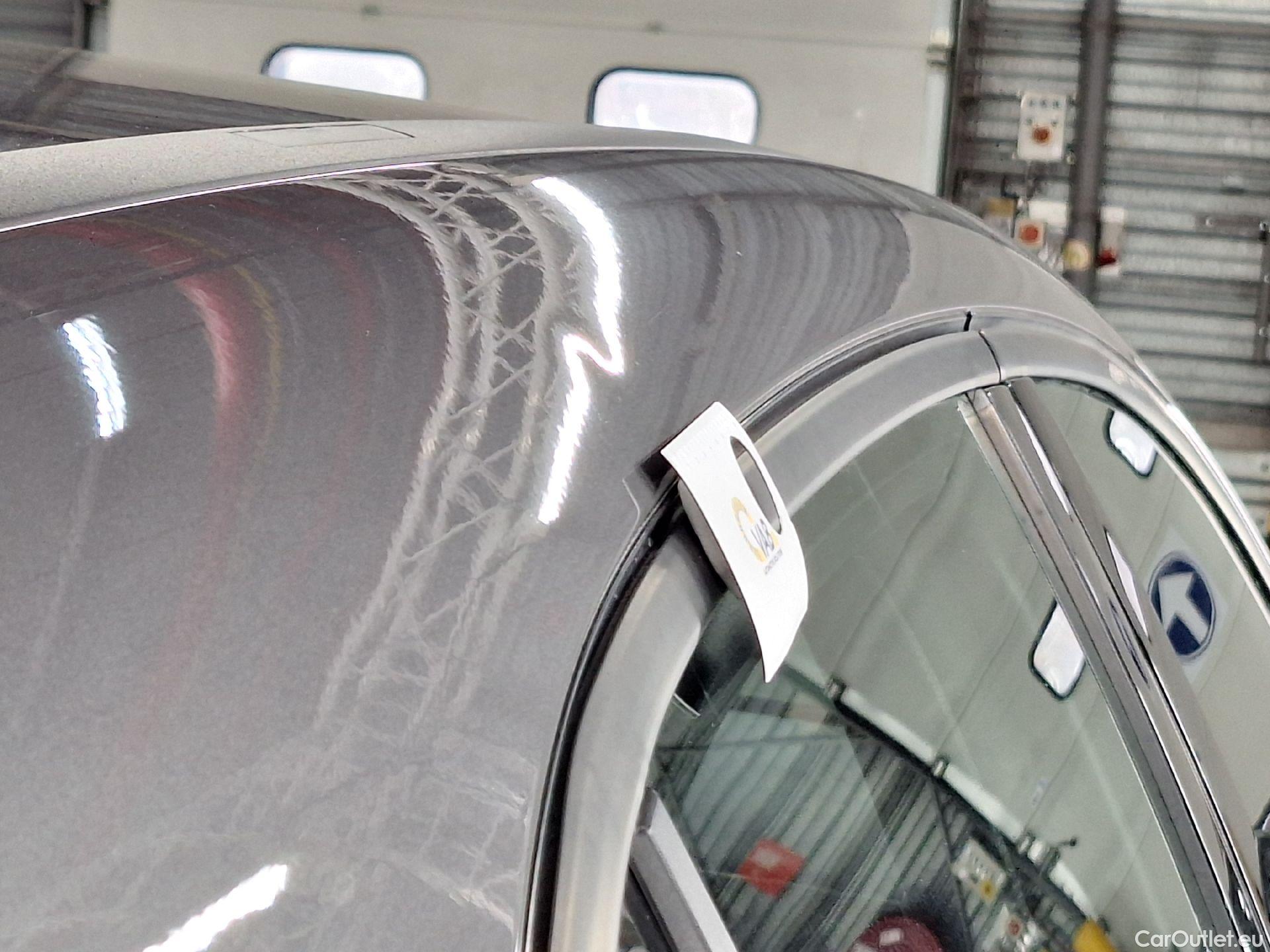  Mercedes  A-Klasse Mercedes, A-Class '18 PHEV, Mercedes-Benz  A 250 e Business Line 5d #18