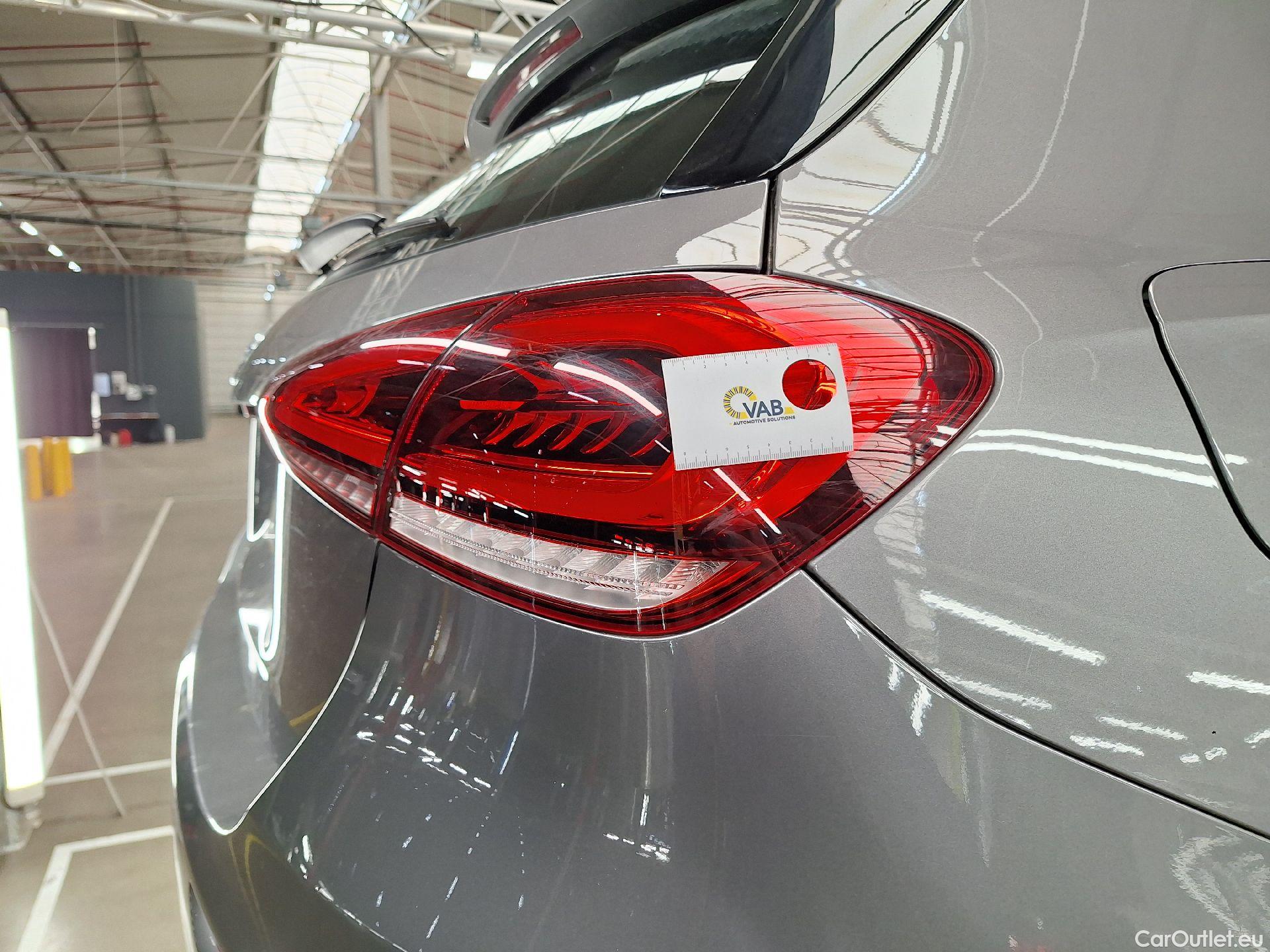  Mercedes  A-Klasse Mercedes, A-Class '18 PHEV, Mercedes-Benz  A 250 e Business Line 5d #34