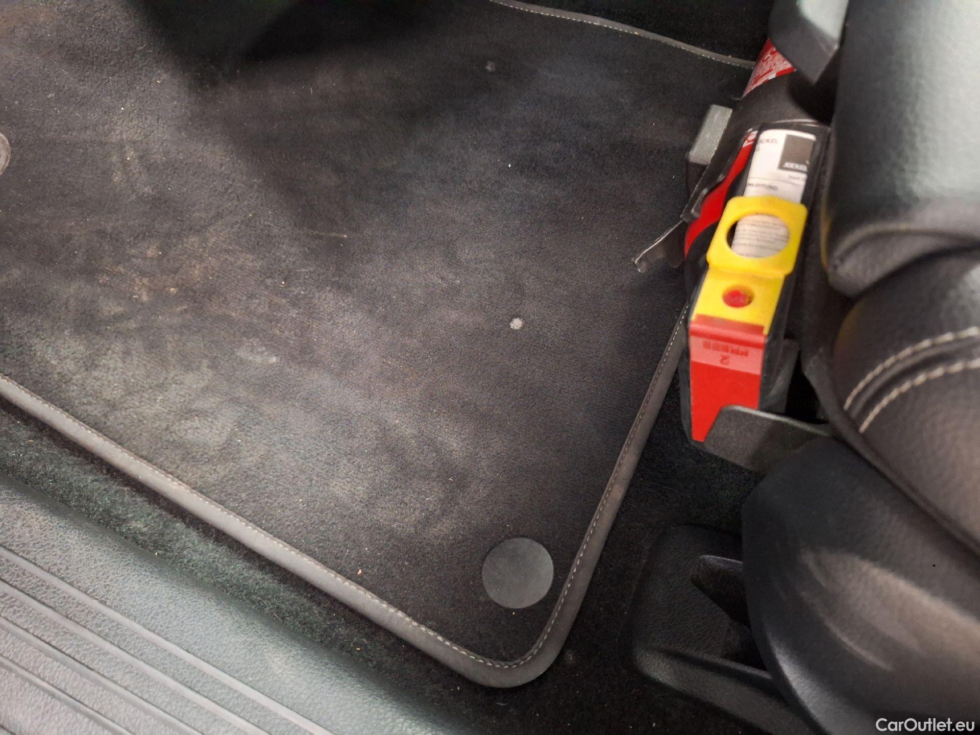  Mercedes  A-Klasse Mercedes, A-Class '18 PHEV, Mercedes-Benz  A 250 e Business Line 5d #10